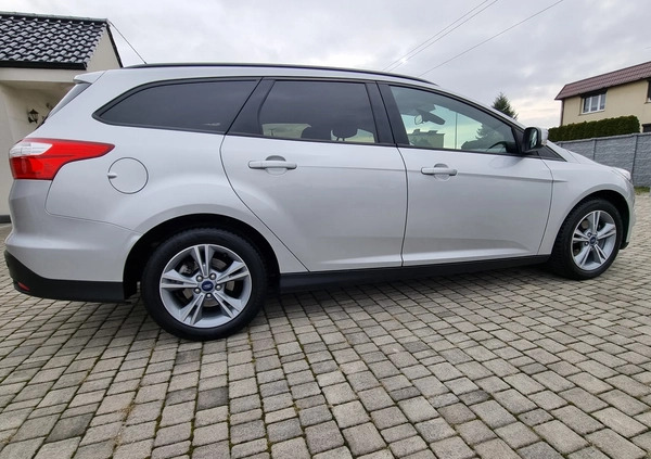 Ford Focus cena 27999 przebieg: 109000, rok produkcji 2014 z Cieszanów małe 704